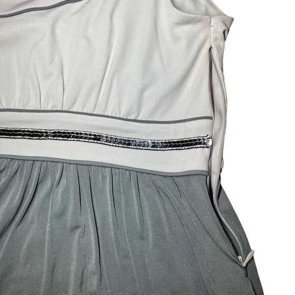 Banana Republic Knit Party Dress in Grey/Silver Women’s 6 - Picture 5 of 9